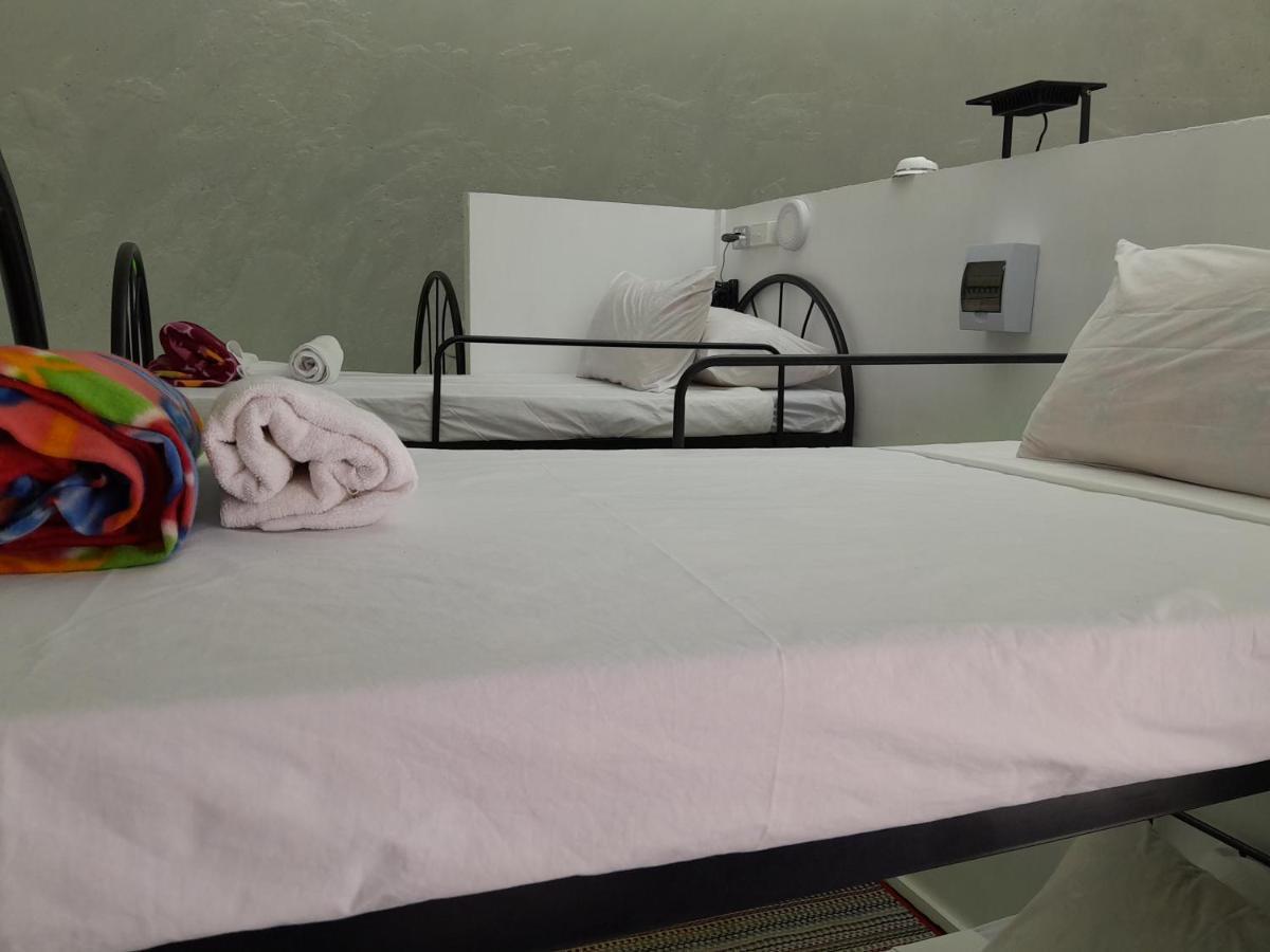 Camp Taveuni Hostel มาเตย์ ภายนอก รูปภาพ