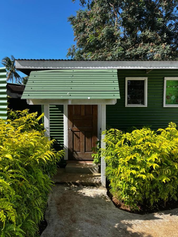 Camp Taveuni Hostel มาเตย์ ภายนอก รูปภาพ