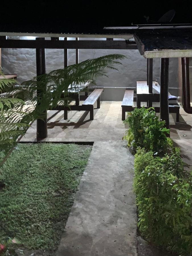 Camp Taveuni Hostel มาเตย์ ภายนอก รูปภาพ