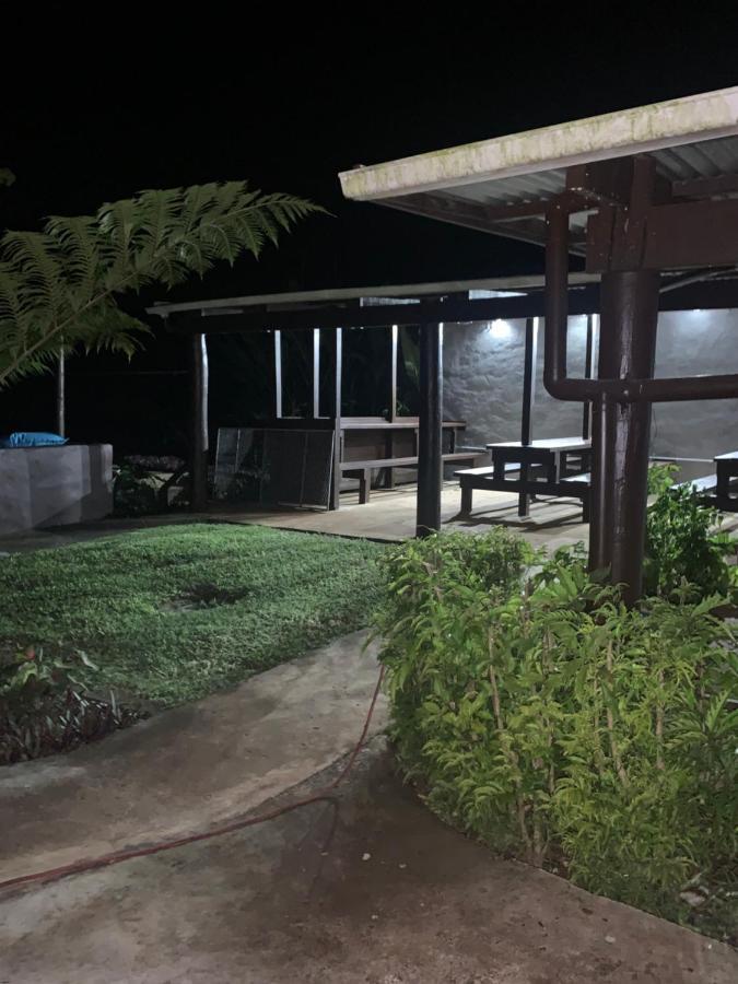 Camp Taveuni Hostel มาเตย์ ภายนอก รูปภาพ