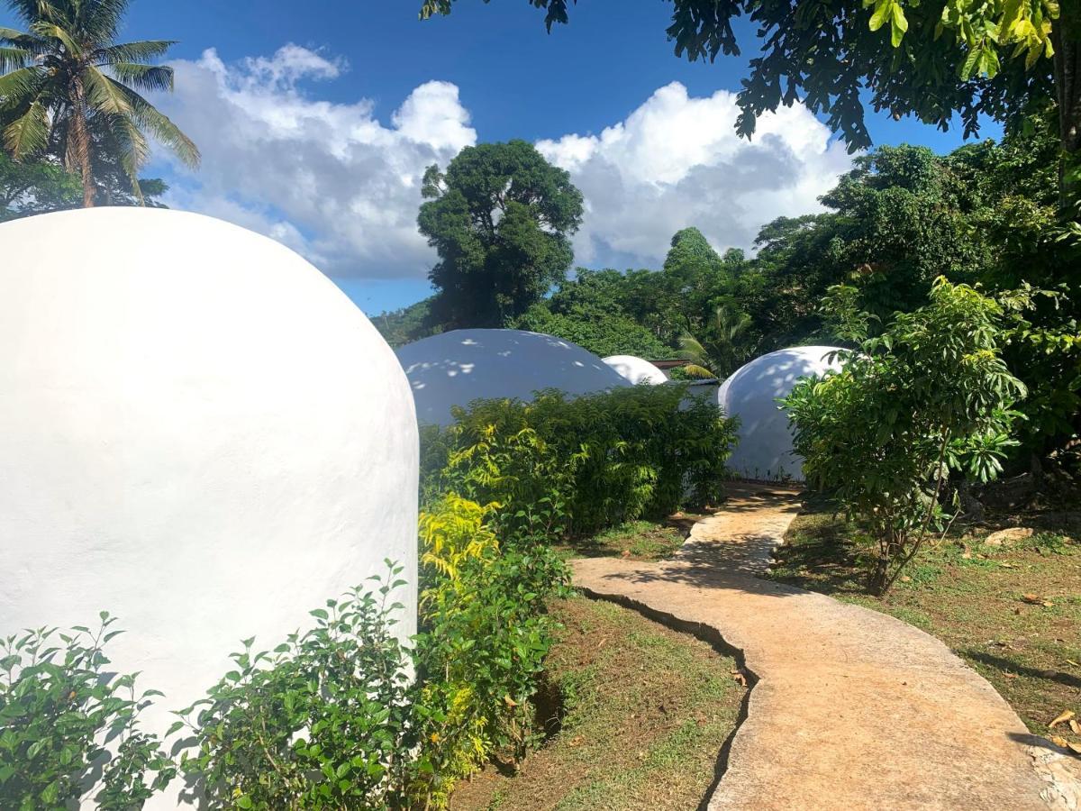 Camp Taveuni Hostel มาเตย์ ภายนอก รูปภาพ