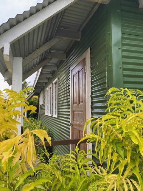 Camp Taveuni Hostel มาเตย์ ภายนอก รูปภาพ